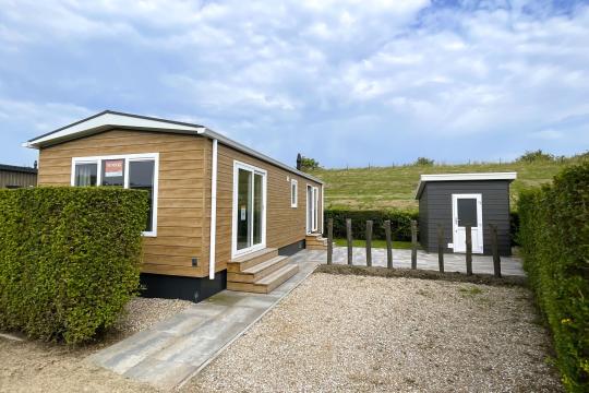 Nieuw geplaatst chalet te koop aan de Zeeuwse kust, Zeeland